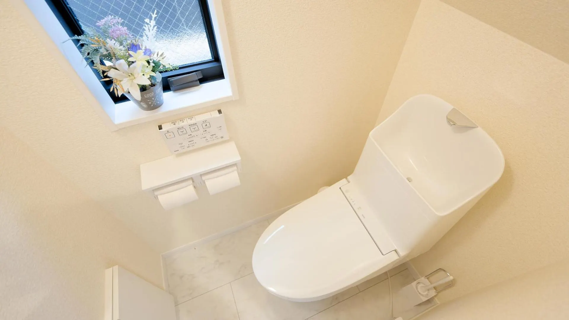 Villa Tokyo Kitaku Hotel